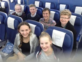An Bord von KLM567, die Reisegruppe des Gymnasiums Nordhorn. An Bord von KLM567, die Reisegruppe des Gymnasiums Nordhorn.
