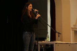 Poetry Slam mit Theresa Sperling am Gymnasium Nordhorn.